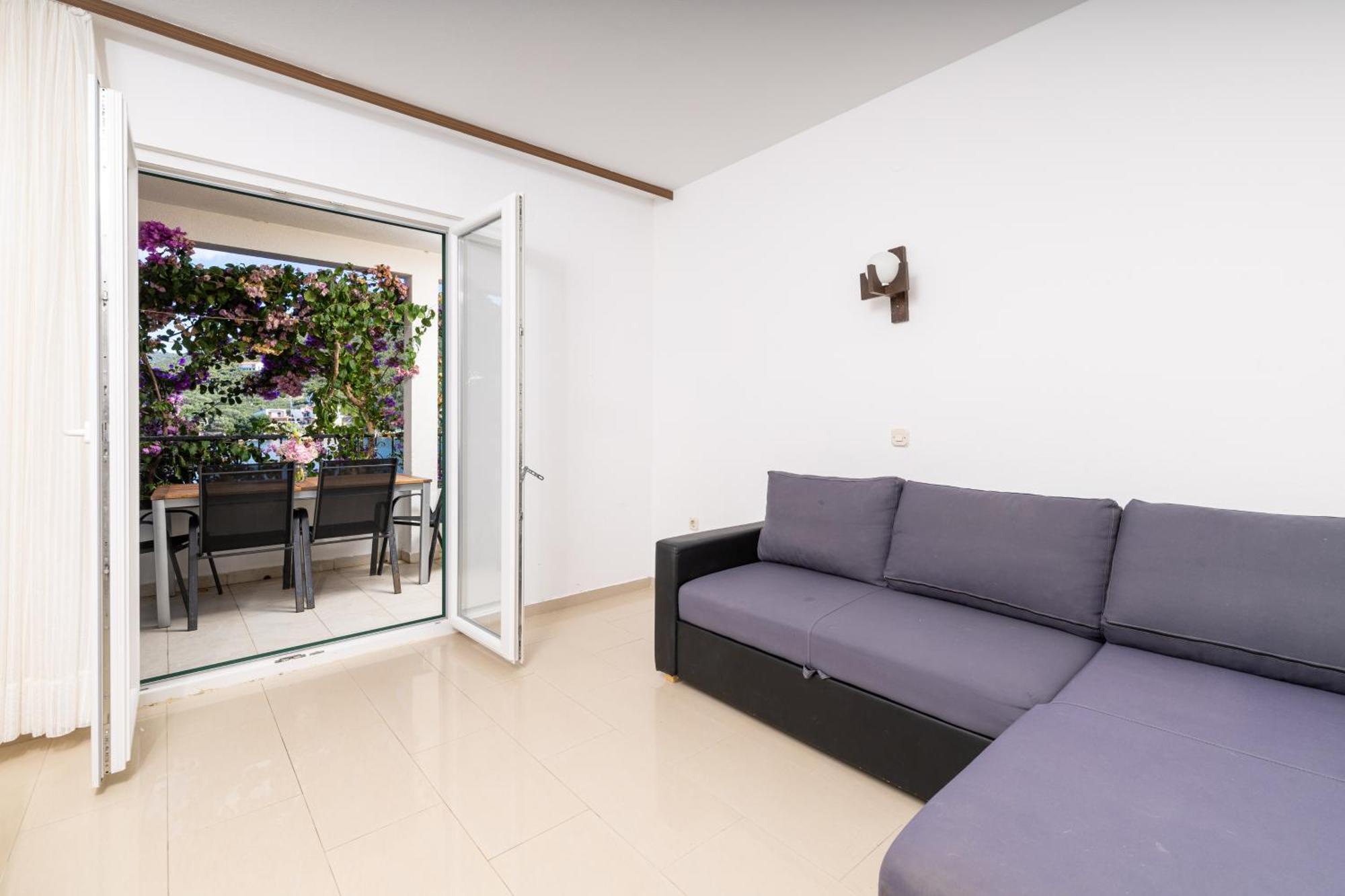 Apartmani Ruzica Zastražišće Exterior foto